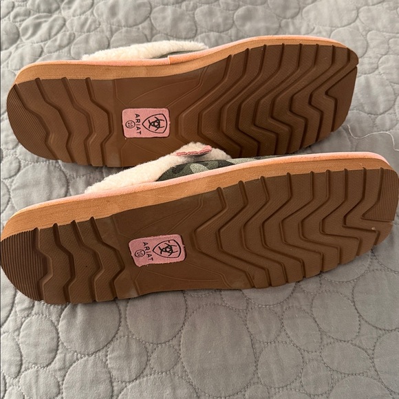 Ariat Jackie Square Toe Slippers - Picture 5 of 8